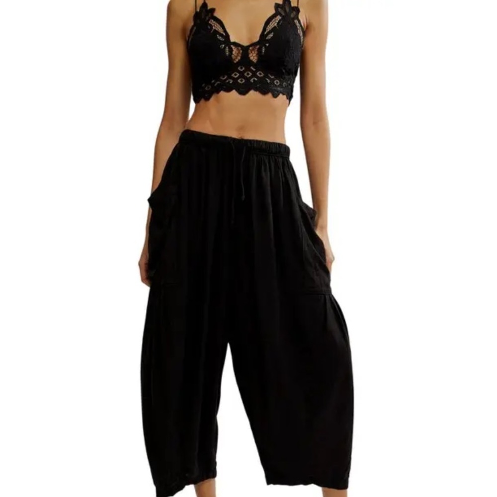 FREE PEOPLE BOHO QUINN BLACK VISCOSE/LINEN BLEND PANTS BOHEMIAN RESORT-WEAR EUC - Picture 2 of 13